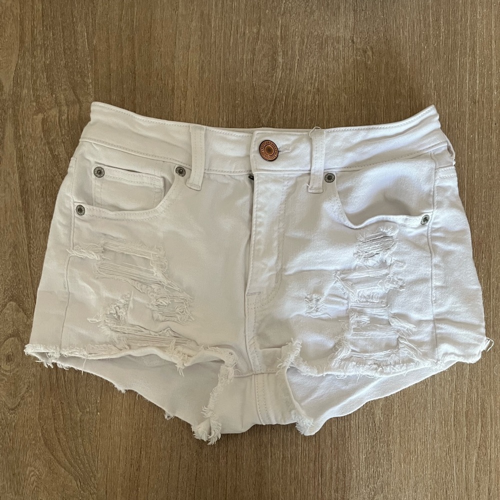 Size 4 American Eagle Hi-Rise Shortie